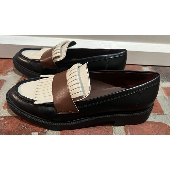 Marc Fisher Calixy Fringe Loafers Women's Size 8 ASO Celebs - Picture 2 of 12